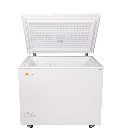 Energy-efficient 21CU solar/DC chest freezer, ideal for off-grid use. Spacious interior, durable design, and reliable cooling performance.