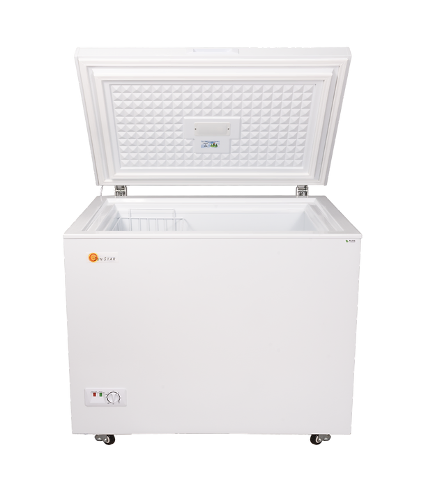 Energy-efficient 21CU solar/DC chest freezer, ideal for off-grid use. Spacious interior, durable design, and reliable cooling performance.